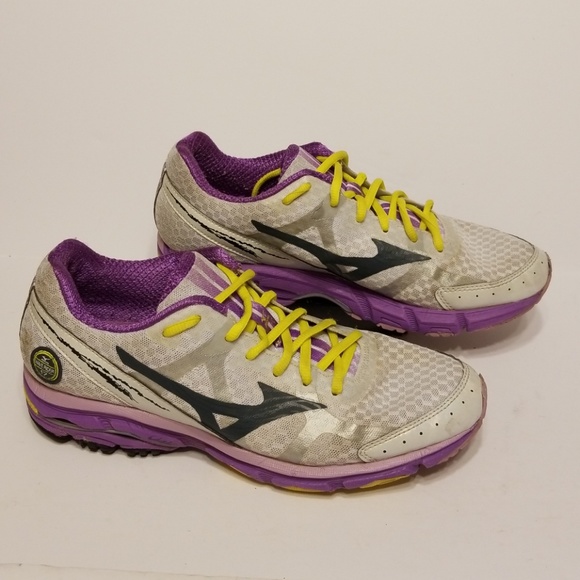 mizuno wave rider 17 womens size 9